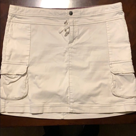 Athleta Dresses & Skirts - White athleta skirt size 18T